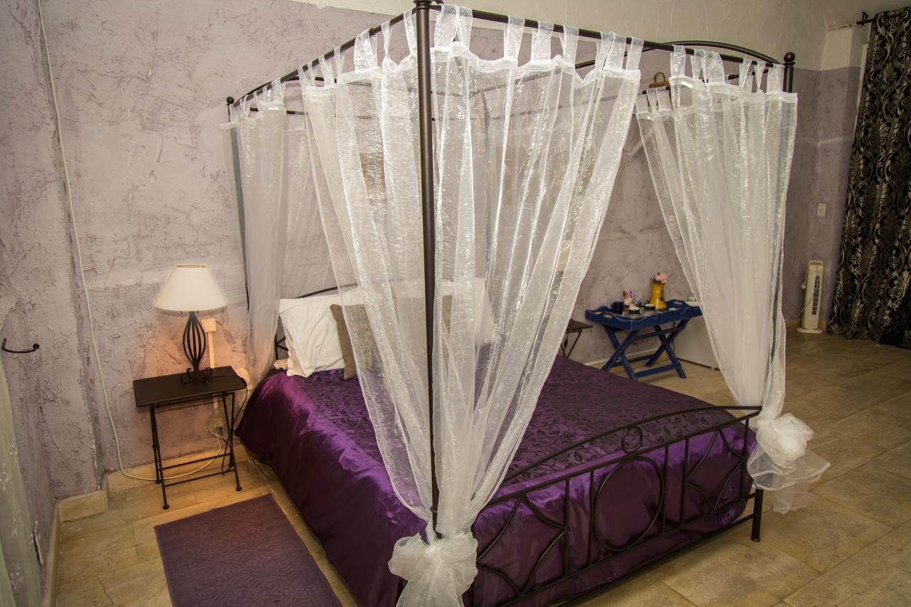Mas De Shogol Bed & Breakfast Cavaillon Exterior photo
